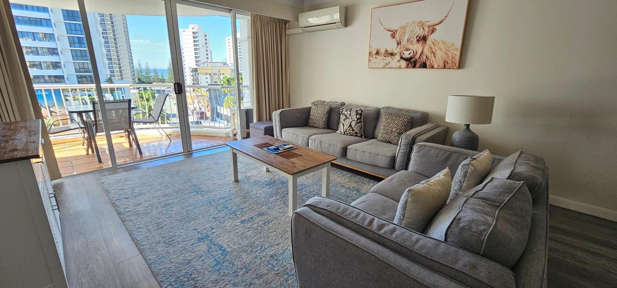 Broadbeach Holiday Apartments Gold Coast Exterior photo
